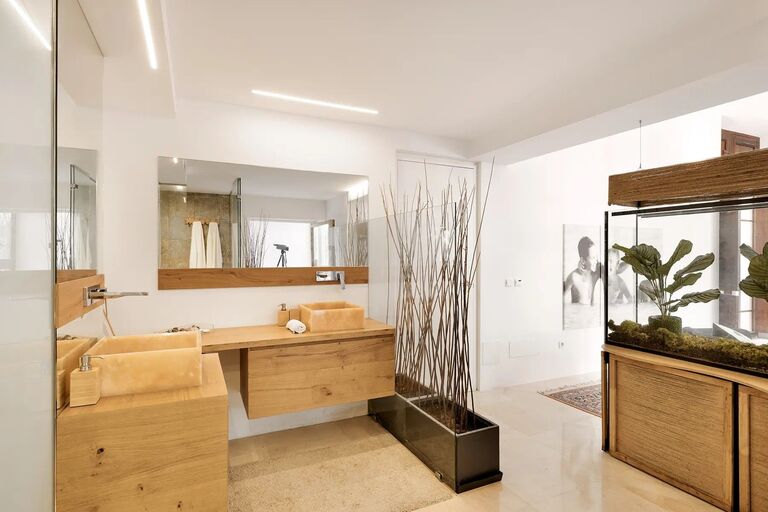 18th-Century Palace Residence in Palma Old Town with Terrace and Garage