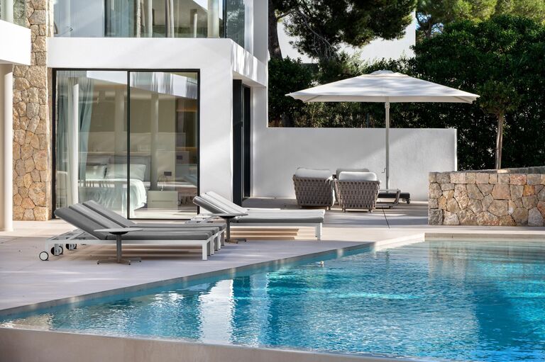 Contemporary Villa in Nova Santa Ponsa with Infinity Pool