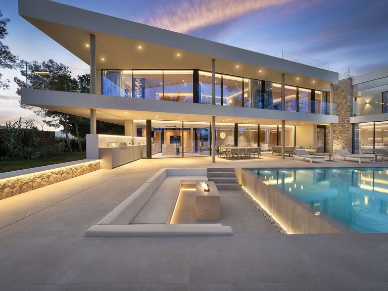 Contemporary Villa in Nova Santa Ponsa with Infinity Pool